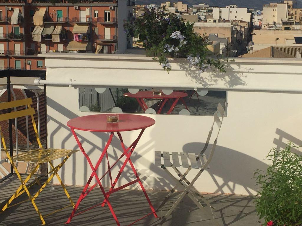 מנפרדוניה B&B Piazza Marconi מראה חיצוני תמונה